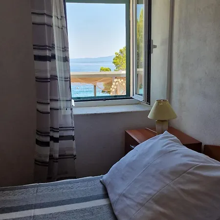Ana Bratus Apartament