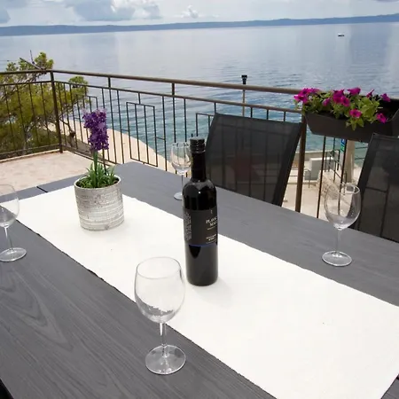 Ana Bratus Apartment Baska Voda