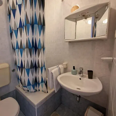 Ana Bratus Apartment Baska Voda